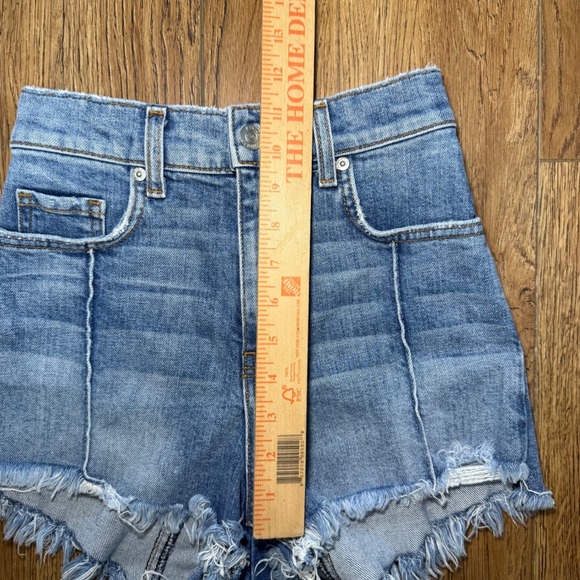 REVICE Denim Venus Star Cutoffs Raw Hem Star Shorts Womens Size 26 USA Made Boho - Picture 6 of 10